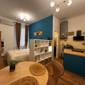 Apartamento Regina Ai Navigli - Sky Tv, Wifi And Breakfast Box, Milán